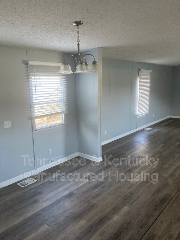 Foto del edificio - 207 Cumberland Ln