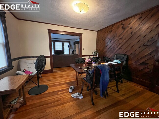 Foto del edificio - 15 Oliva Rd