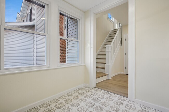 Photo - 4 Lincoln Pl Apartment