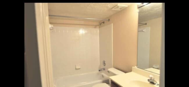 Building Photo - 13245 Orkin Ln