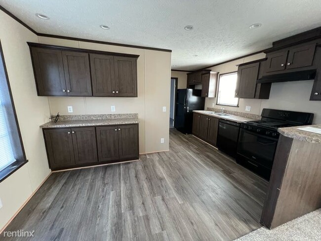 Building Photo - 3 br, 2 bath House - Bookwalter Woods 119 ...