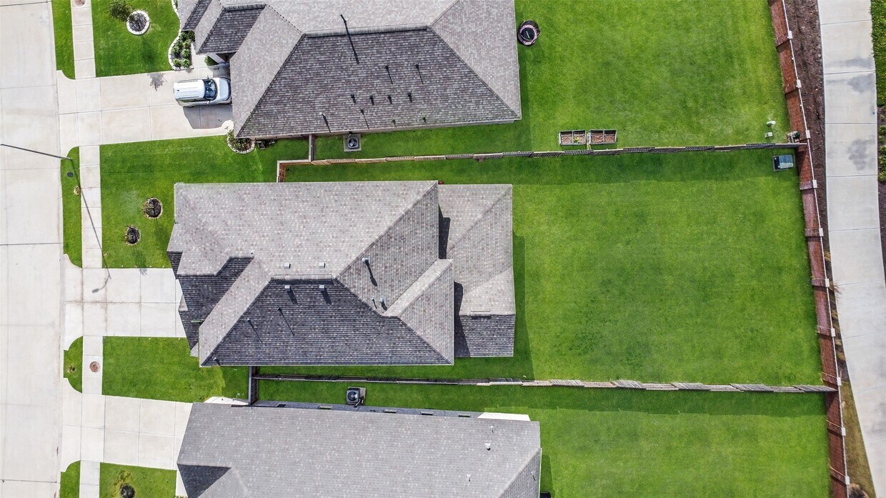 Foto principal - 2445 Whisper Frst Dr