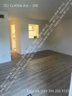 Primary Photo - 321 Clifton Ave