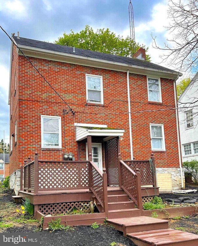 1009 Woodland Way, Hagerstown, MD 21742 House Rental in Hagerstown