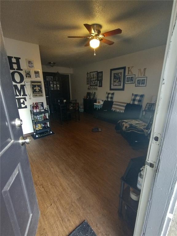 Primary Photo - 632 Whitham Ave