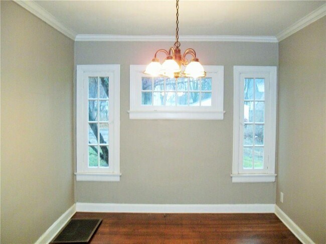 Building Photo - 4633 Hinesley Ave