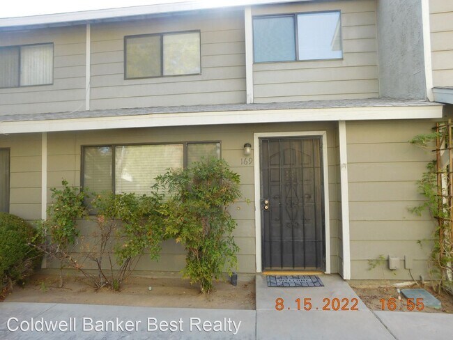 Foto del edificio - 3 br, 2.5 bath House - 169 E Upjohn Ave