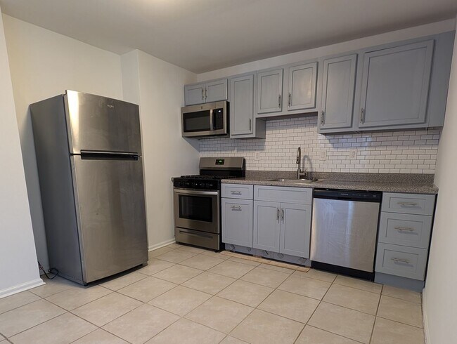 Foto del edificio - Charming Corner Home in the Heart of Fishtown