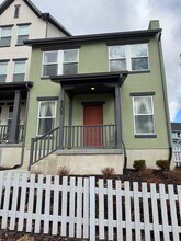 Building Photo - 6208 S Jordan Pkwy W