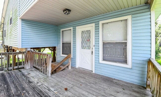 Building Photo - For Lease | 3 Bed, 2 Bath | 1,506 Sq Ft | Sunrise Pines |