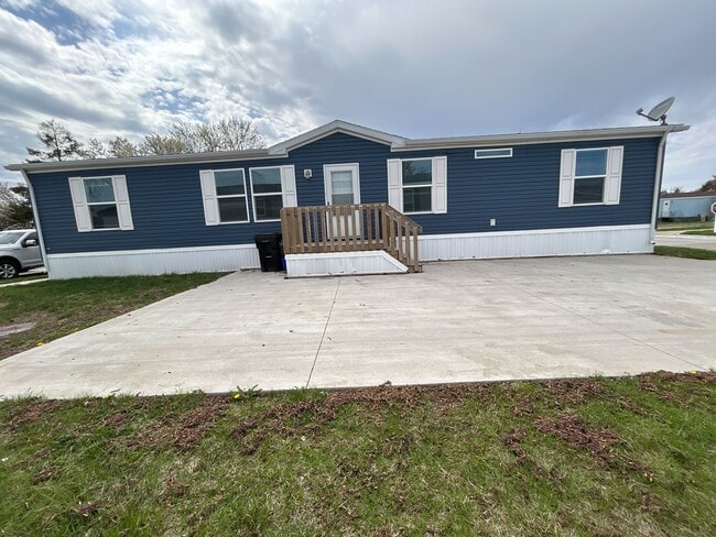 Foto del edificio - 317 Autumn Park Dr