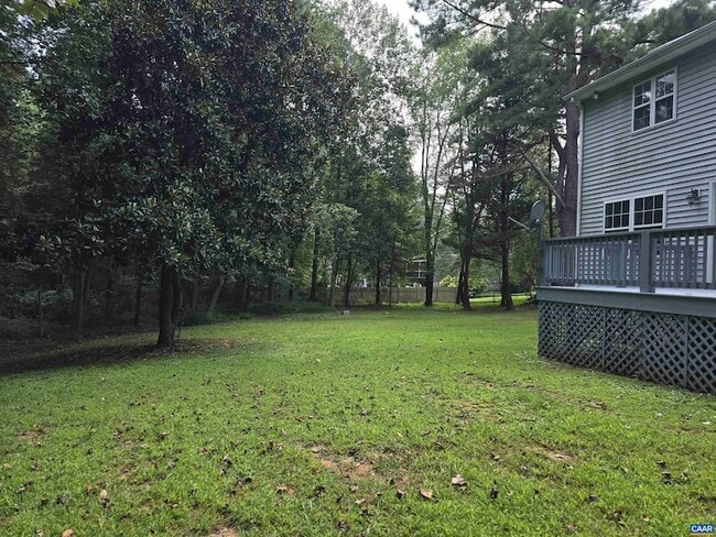 Foto del edificio - 259 Spring Oaks Ln
