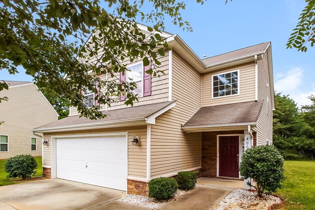 Foto del edificio - 4003 Linsbury Ct