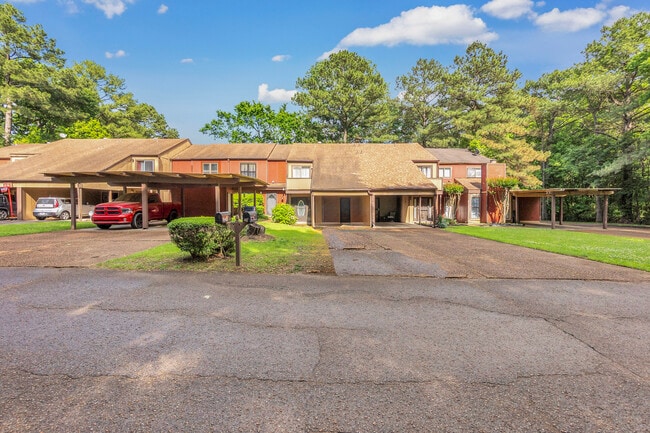 Foto del edificio - 1838 Quail Park Cir