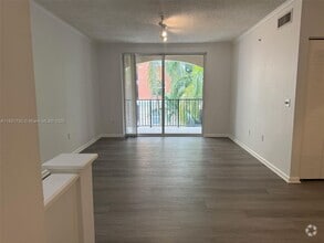 Building Photo - 17100 N Bay Rd