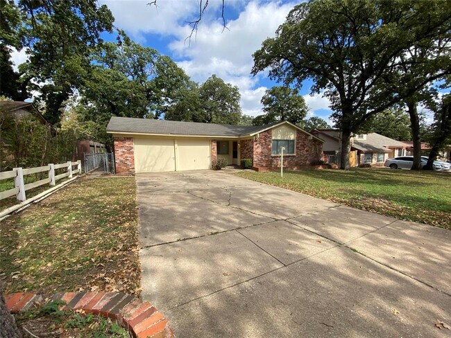 Foto del edificio - 3505 Grady St