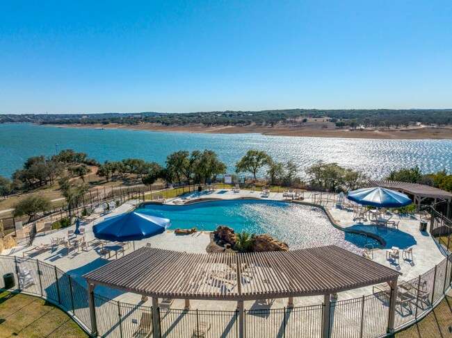 Foto del edificio - 8200 Prairie Rye Dr