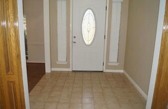 Building Photo - 22527 Wildwood Grove Dr