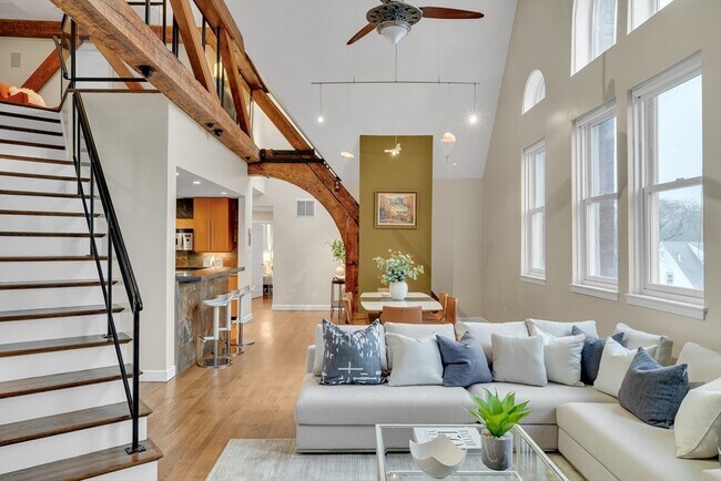 Building Photo - 110 Washington Park