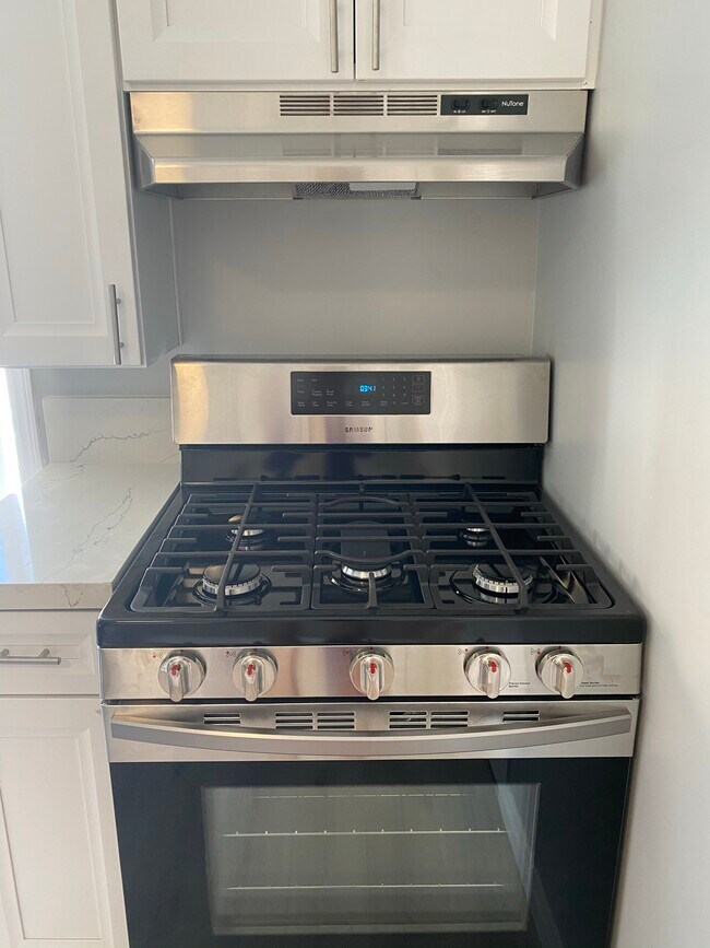 kitchen - 322 Garfield St