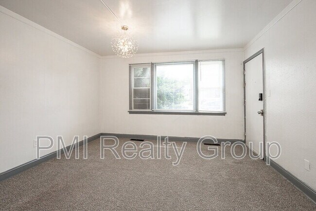 Foto del edificio - 1520 Coventry Rd