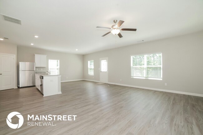 Foto del edificio - 525 Firethorn Ct