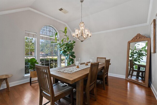 Building Photo - 1421 Redden Cove