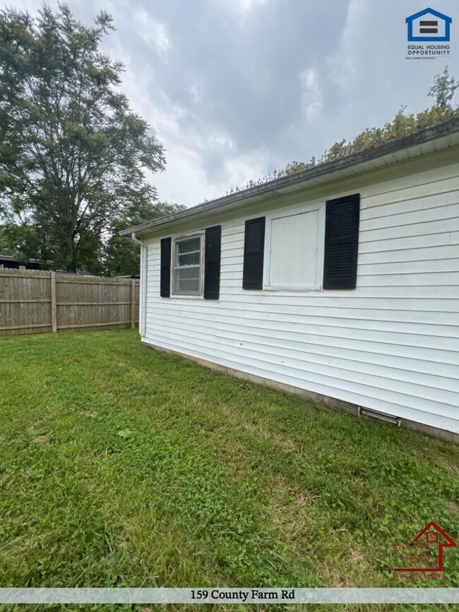 Foto del edificio - 159 County Farm Rd