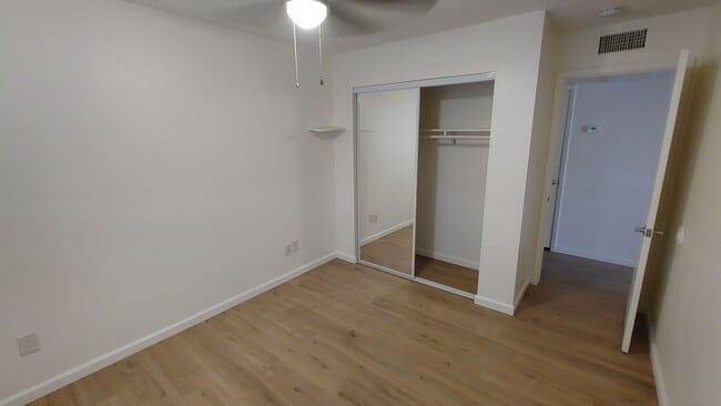 Building Photo - 12980