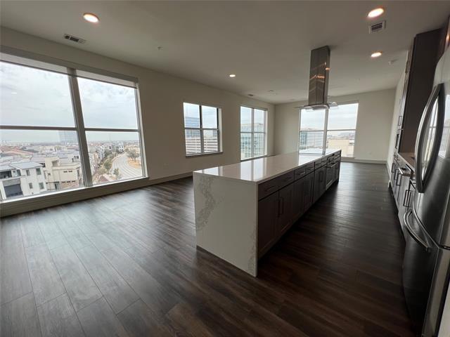 Foto del edificio - 7805 Communications Pkwy