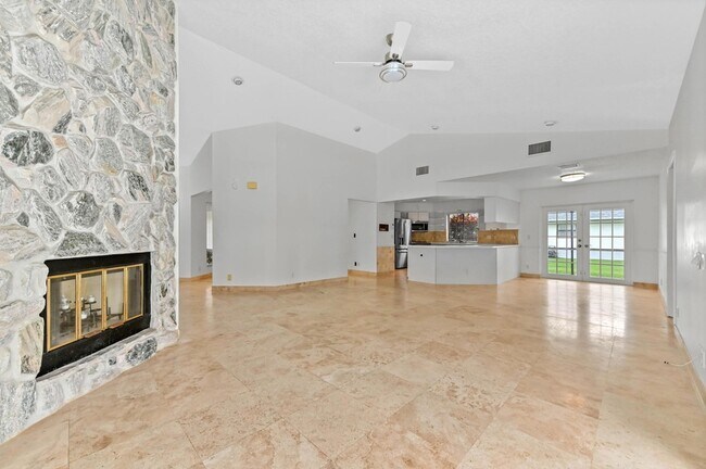 Building Photo - 13772 Ishnala Cir