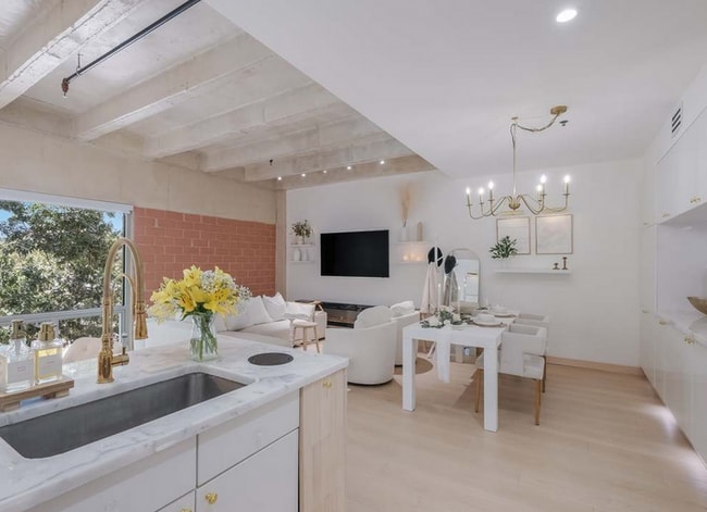 Photo - 1115 S Alamo St Apartment