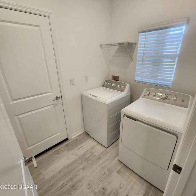 Building Photo - 1288 Sand Trap Ct