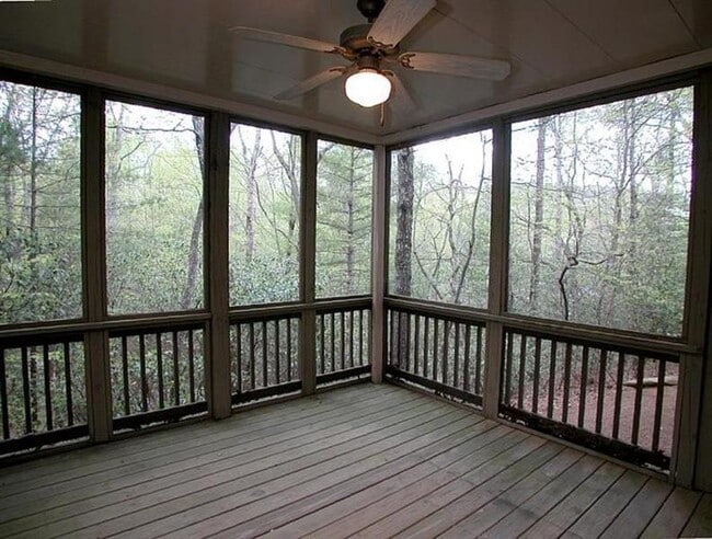 Building Photo - 212 Chestnut Rise