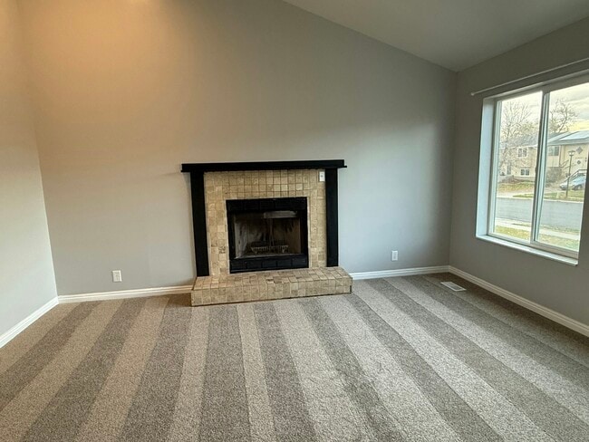 Photo - 3556 S 8150 W Townhome