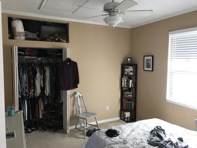 Building Photo - 1 br, 1 bath House - 708 Oceanfront