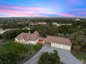 Building Photo - 1001 O Reilly Dr