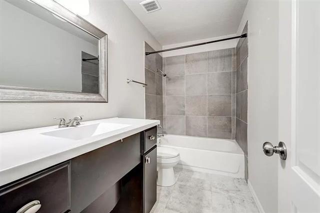 Foto del edificio - 2710 Livingston Ave