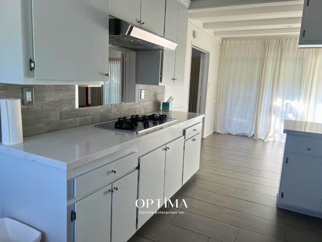 Foto del edificio - Beautiful Single-Family Home with Modern C...