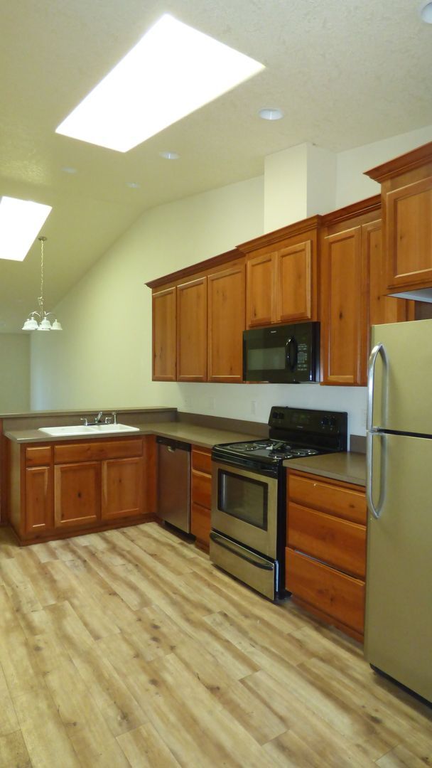 Foto del edificio - 620-622 Ecols St S Monmouth, OR 97351