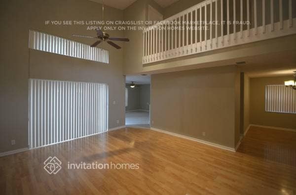 Building Photo - 2432 SW 161st Ave