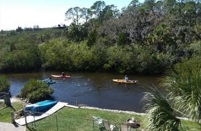 Foto del edificio - 7639 Wells Ct