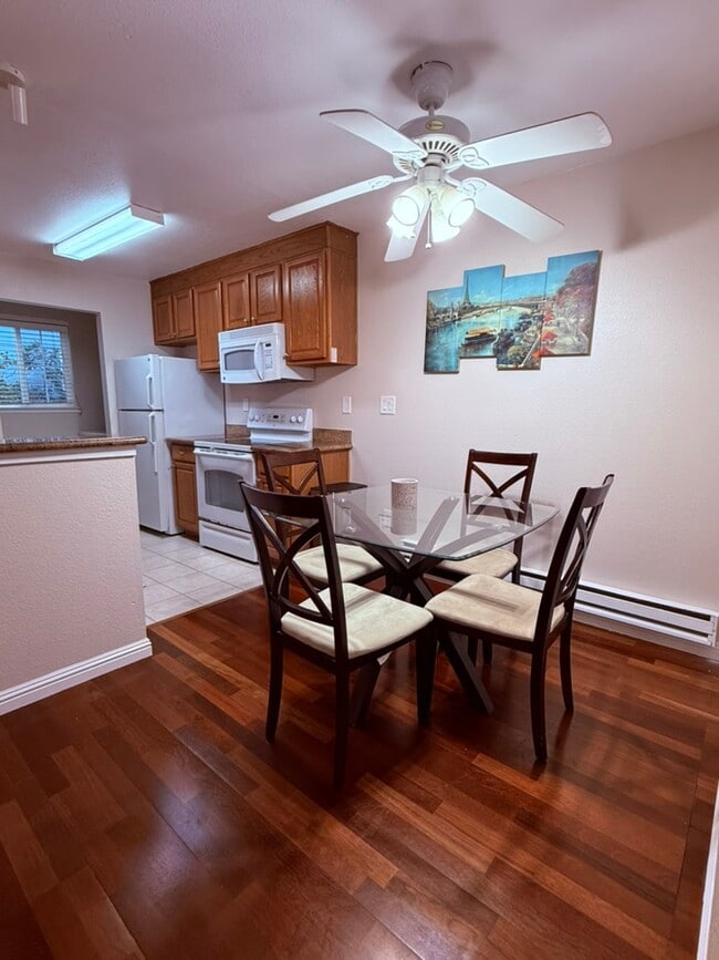 Building Photo - 267 Lighthouse Dr
