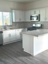 Building Photo - 3804-3808 S Burke St