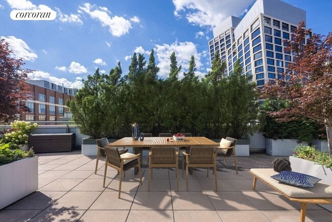 Foto del edificio - 450 W 17th St