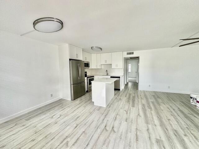 Building Photo - 478 Fanshaw L