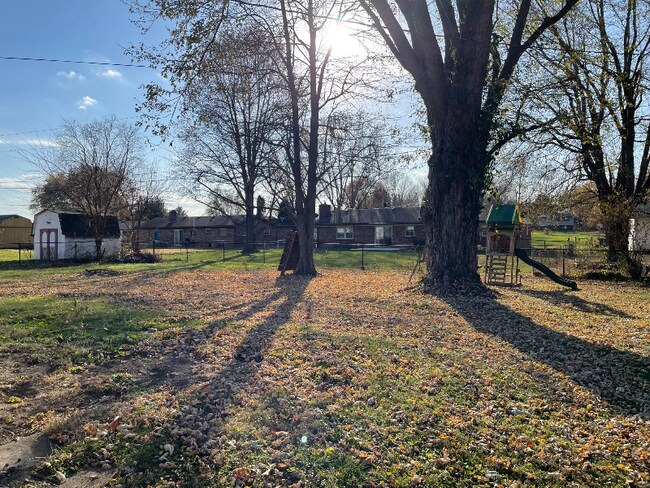 Foto del edificio - 1702 Terrace Ct