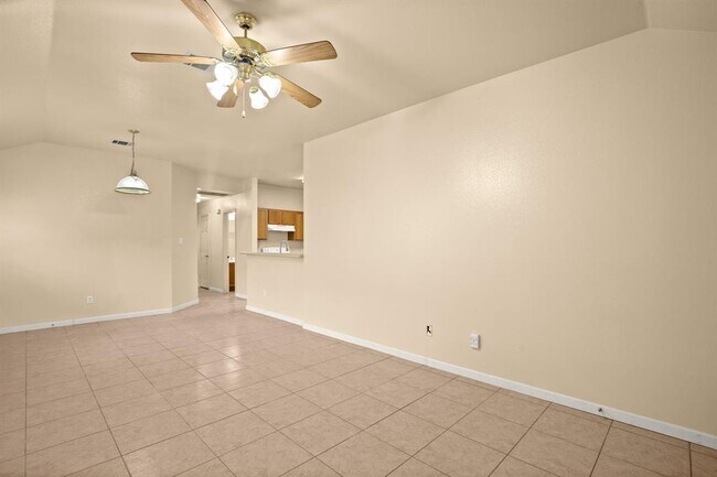 Foto del edificio - 1225 Orchard Park Cir