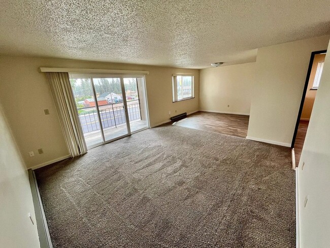 Building Photo - Inviting 2 Bed, 1 Bath in Cheney!