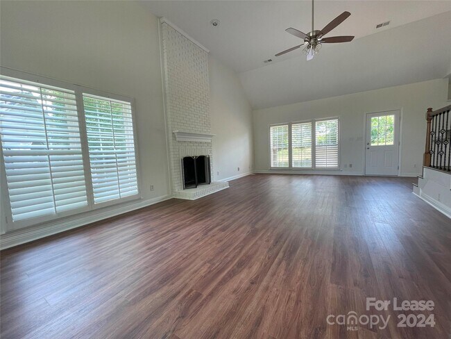 Foto del edificio - 8509 Netherfield Ct